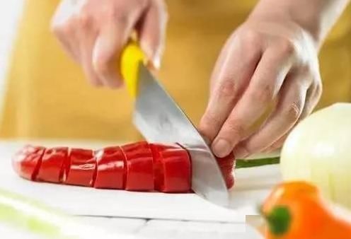  「切菜板」看完这30条生活小贴士后，让你一年四季都用到