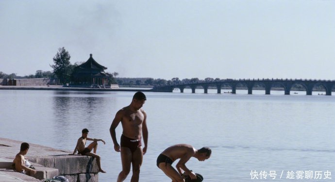 老照片，被这些八十年代的中国的高富帅的帅哥惊艳到了