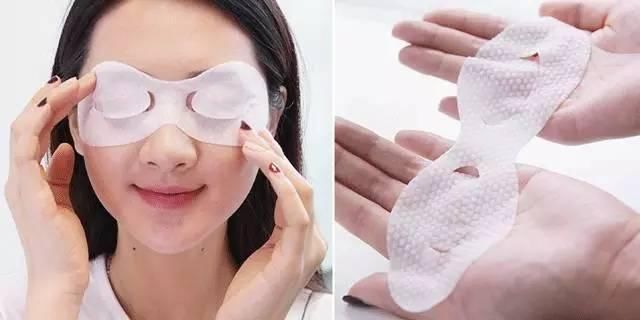 每天抹点它，活到五十没眼纹，没眼袋，神了！