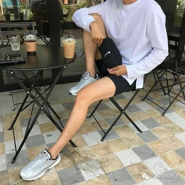 胸下全是腿？挑战男士短裤极限，夏日三分裤搭配推荐