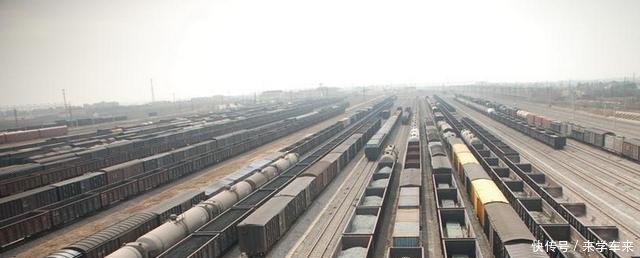  「实拍」实拍中国最大的铁路编组站——武汉北站, 气势恢宏, 蔚