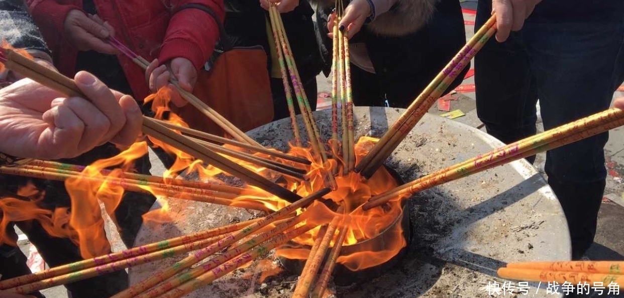 去武当山烧香，不是要钱就是要命，这是什么体验？真有这么灵验吗