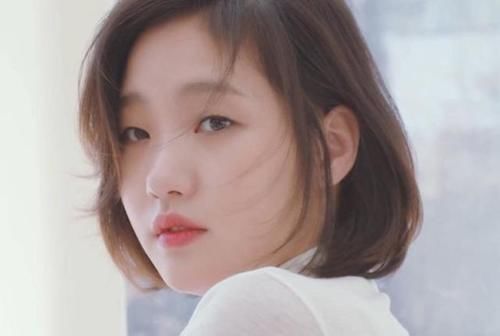  『好看』好看的单眼皮美到离谱！割双眼皮的意义在哪？