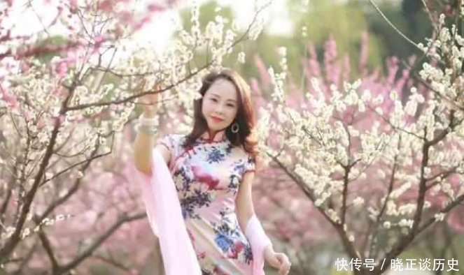  展现■35岁以上的女人, 拥有一件“旗袍”, 将你的美丽展现得淋漓尽致