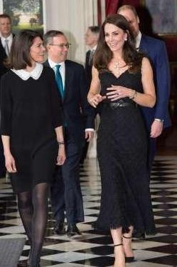 凯特王妃那些不入眼却价值不菲的衣服 网友: 第1套就亮瞎了我