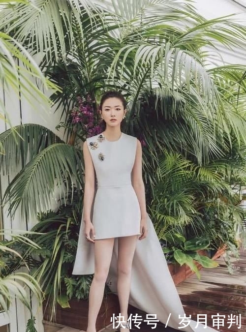 『太好了』不敢相信万茜已经是2岁孩子的妈妈了,身穿紧身裙,身材也太好了