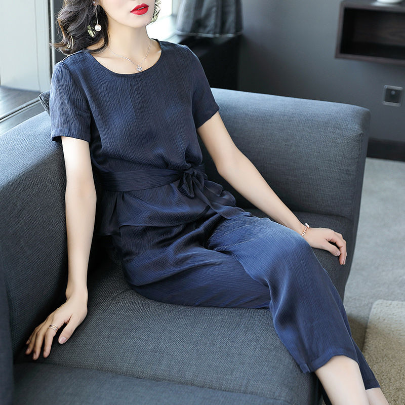 哪个天才设计的小个子套装，151媳妇穿上美的惊艳，一连买6套