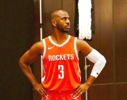 来了！火箭新援齐亮相，甜瓜真社会，周琦这身材进不了轮换？