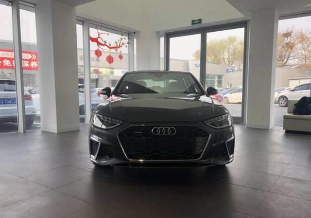  #新款#奥迪新款A4L接受预定 预售30.8万起/4月10日上市