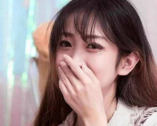  动作@女孩子常做这“3动作”，鼻子会越来越立体，连校花也会嫉妒你哟