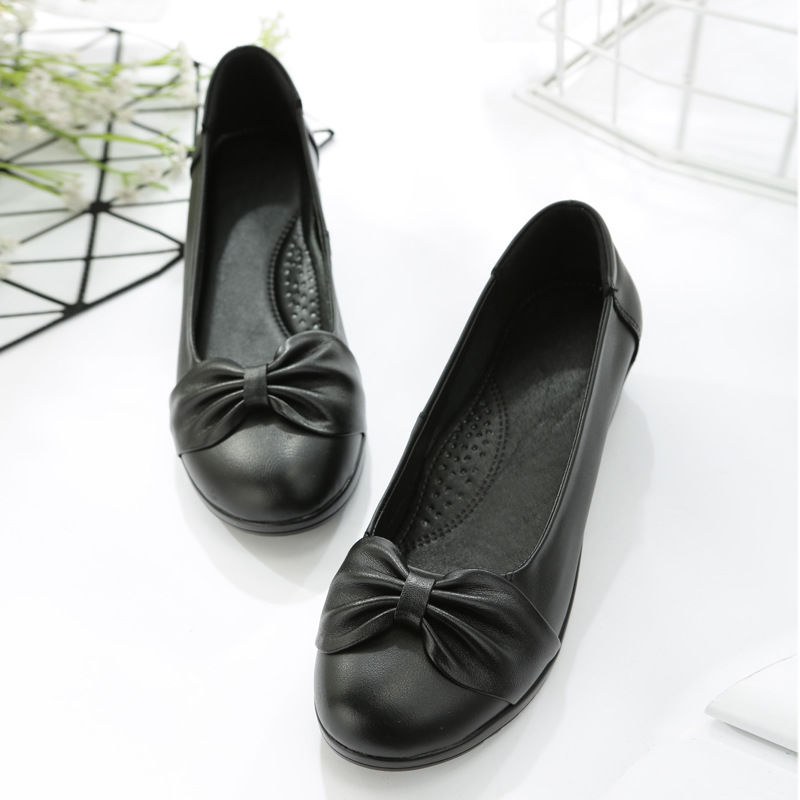 让你的女王范从未丢失，让你仍让有着自己的范，新到女鞋