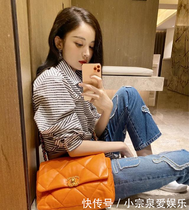  『感觉』娜扎新宠之橙色香奈儿19：满满夏日活力，谁说大包只能秋冬背！