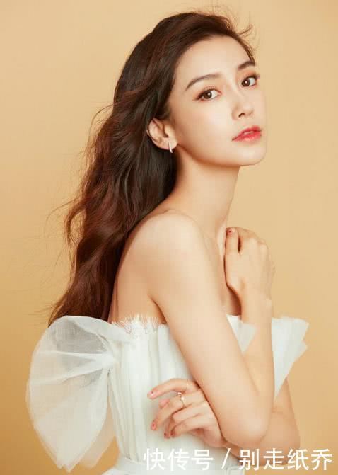  『美甲』baby最爱的美甲款式，1个多月都不肯卸，看到图片后，女生被种草
