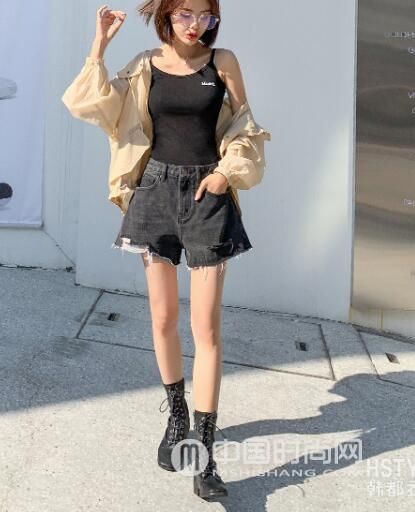  矮个子：小个子女生怎么搭配衣服好看 矮个子穿衣禁忌分享