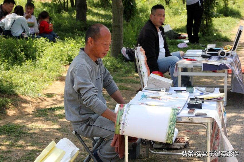 我52岁，一年漂泊10个月，年入5万，打工我是不干的