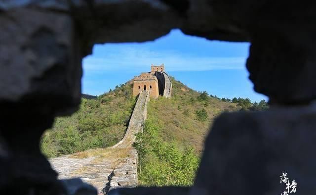 北京有我国唯一保留明长城原貌的地方，堪称万里长城最为陡峭之地