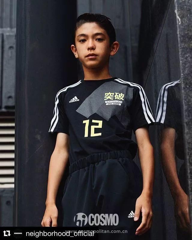 时髦办|佟丽娅靠袜子立“早睡早起”flag,我觉得她做不到!