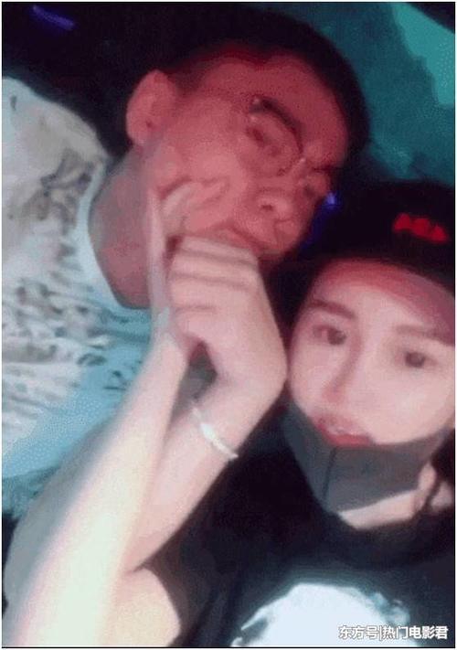 赵本山“女婿”发疑似分手文章引热议，他的这一做法被网友吐槽