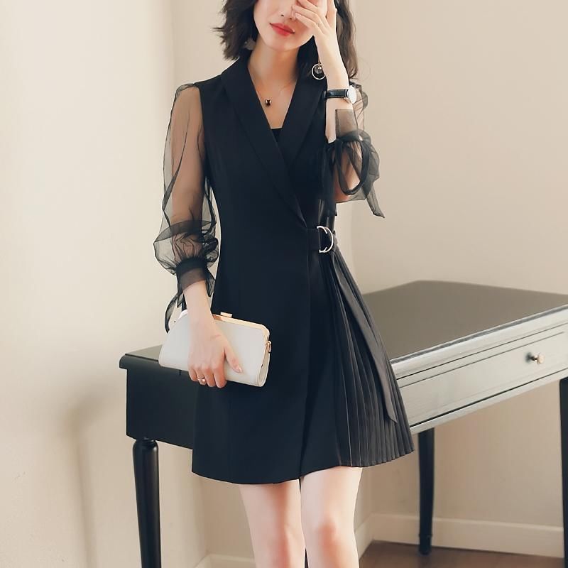 女人再瘦，也别穿紧身裤!试试这“新鲜出炉”的秋裙，美嫩美嫩的