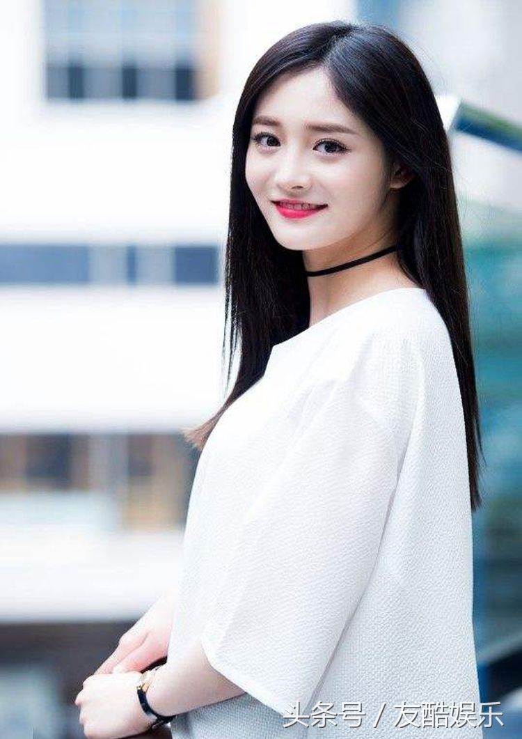 动感少女周洁琼，清新性感魅力无限!