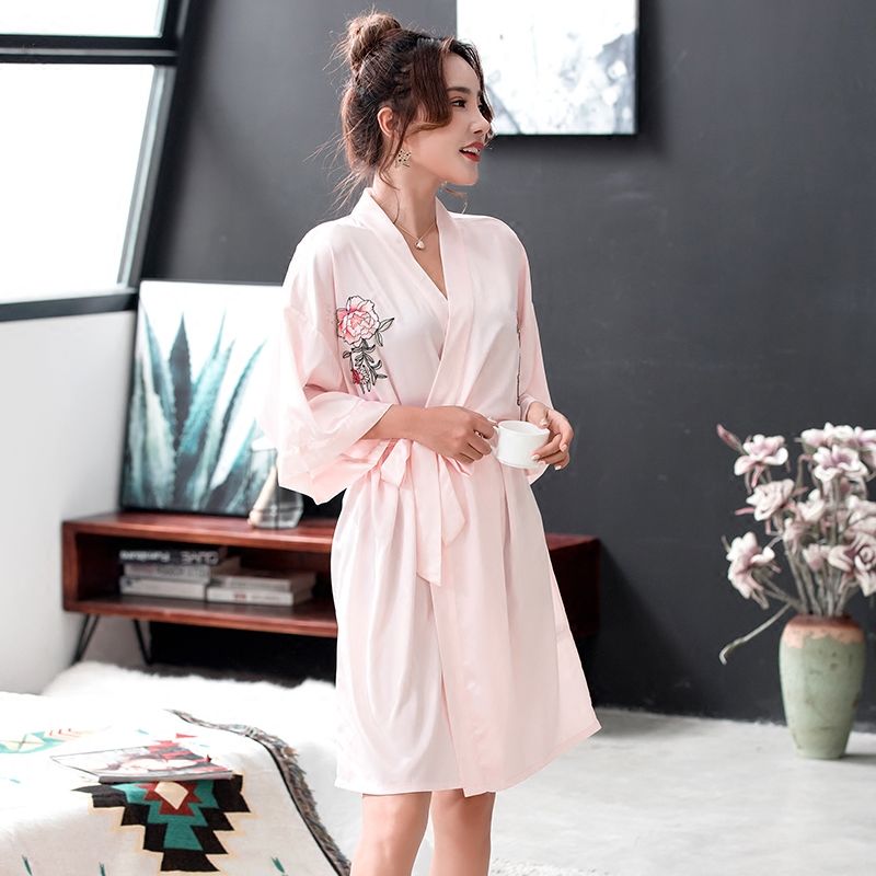 去年睡衣靠边站!这几款家居服才是今年的主流，舒适不解释