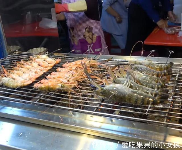 48岁大婶路边卖“它”，曾被认为是“水害”，现在20元一只不够卖