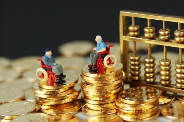 社保重大调整，5月1日起，你的工资将迎来大变化!