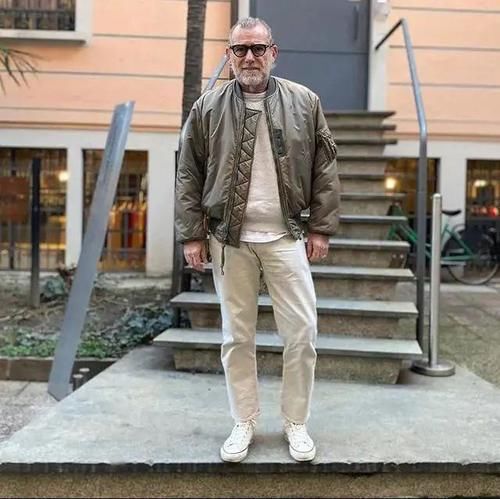  『告别』画上清新的一抹绿，告别零造型感的活力春天！