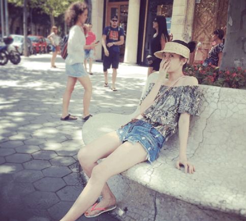 图一清纯元气少女,图二大长腿,图三闭月羞花春天小妖精！