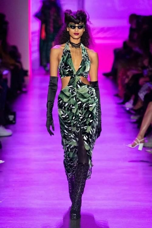  种方式■肯豆变芭比、麦粒成Cool girl，2020炫腹小“腰”精风正式上线