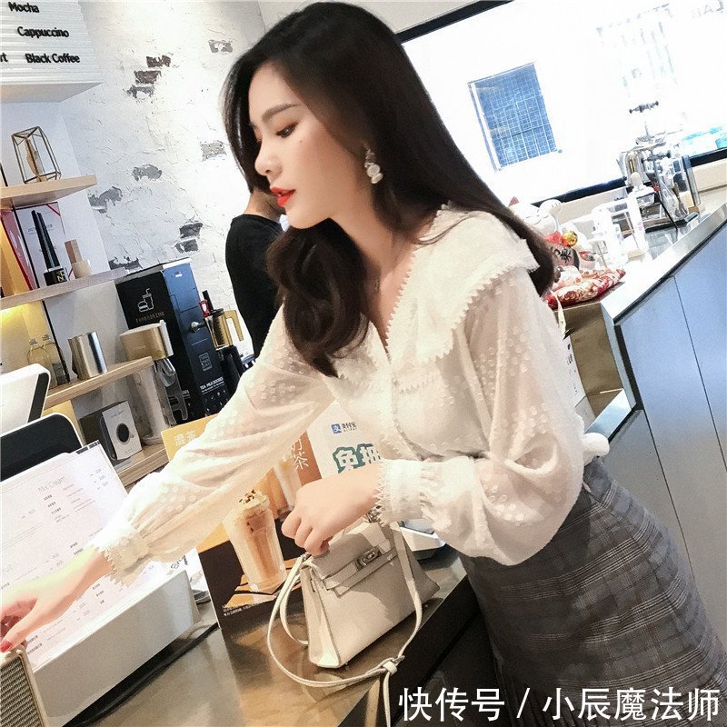  气质@下面8款“衬衫”，刚上就火了，洋气减龄女人味十足