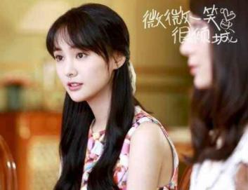 《微微一笑很倾城》中郑爽全程戴假发,无人知晓,最后一张露馅了