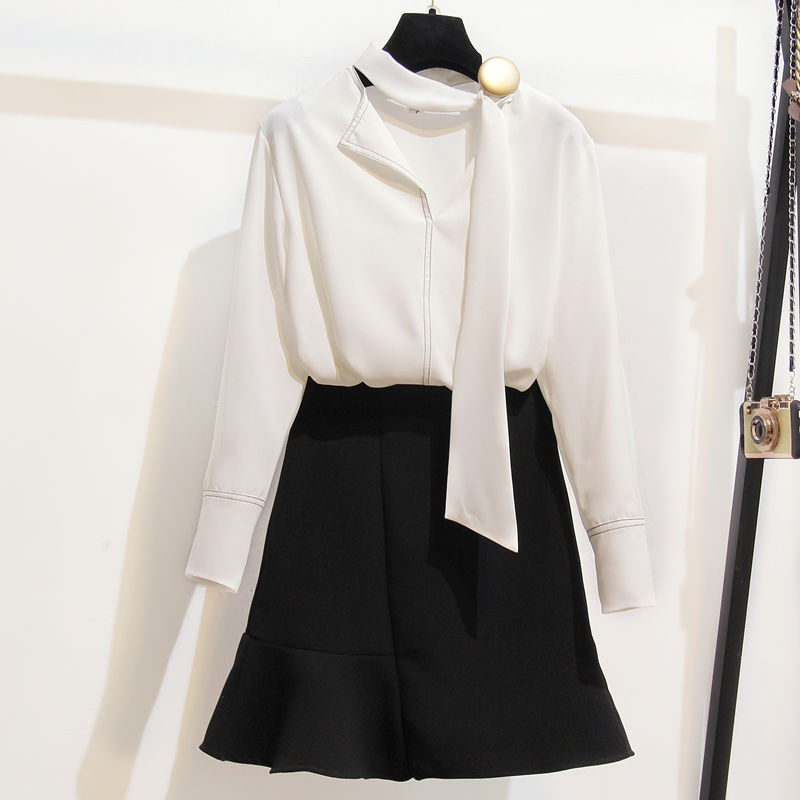 155的我，刚买了秋裙，看见这8套装就后悔了，还是套装显高