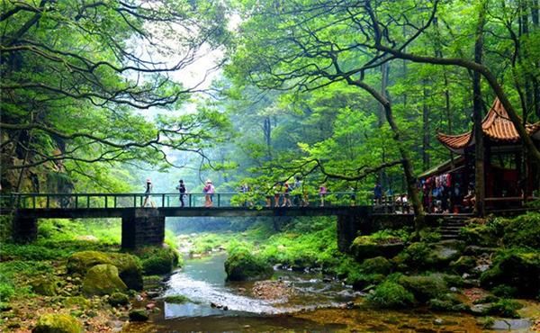 中国最受欢迎的5大景点，万里长城仅排第四，你知道第一是谁吗