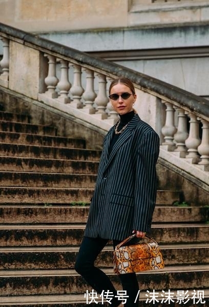 『动物纹元素』不会搭配就不要再来黑豹纹了,豹纹的美你不懂!