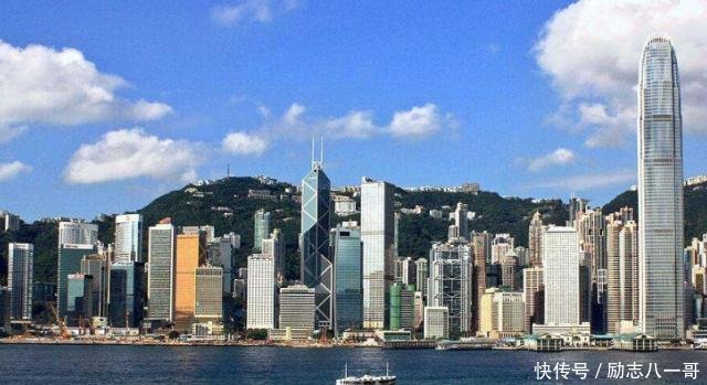 广东大妈不解我也会粤语，为何香港人一下就认出我不是香港的