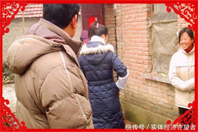  [经济]当前在农村能月收入一万元的人，都在做些什么工作呢？这