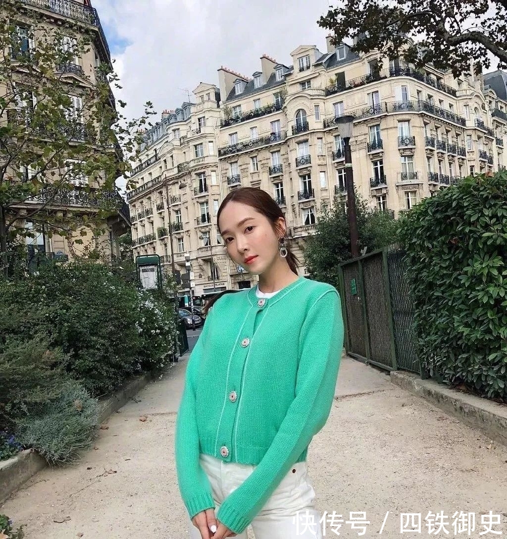  [与奶奶裤]别再穿阔腿裤了！2020最流行的“奶奶裤”才是真时髦！