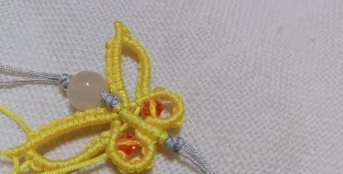 [编绳]DIY手工编绳教程：能快速编织好的蝴蝶流苏挂饰，搭汉服刚刚好！