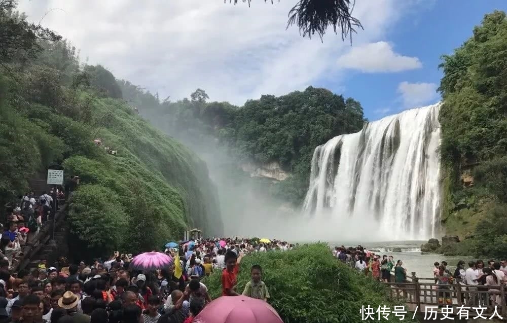 五一从全国各地传回来的照片,太可怕了