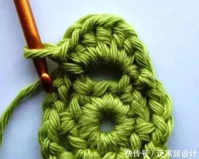 小花|钩编5层立体小花,用它制作装饰品很漂亮,喜欢就钩一朵吧