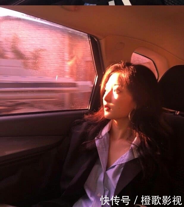 「显得」一件衬衫秒杀韩剧女主,孙千解密衬衫的百种搭法,美腻超仙不俗气