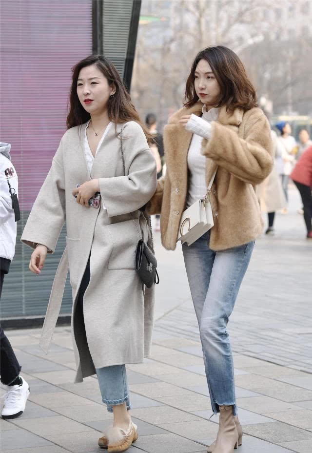  出气@衣着牛仔裤子，是配搭高跟鞋子還是配搭平跟鞋，搭出气场最关键