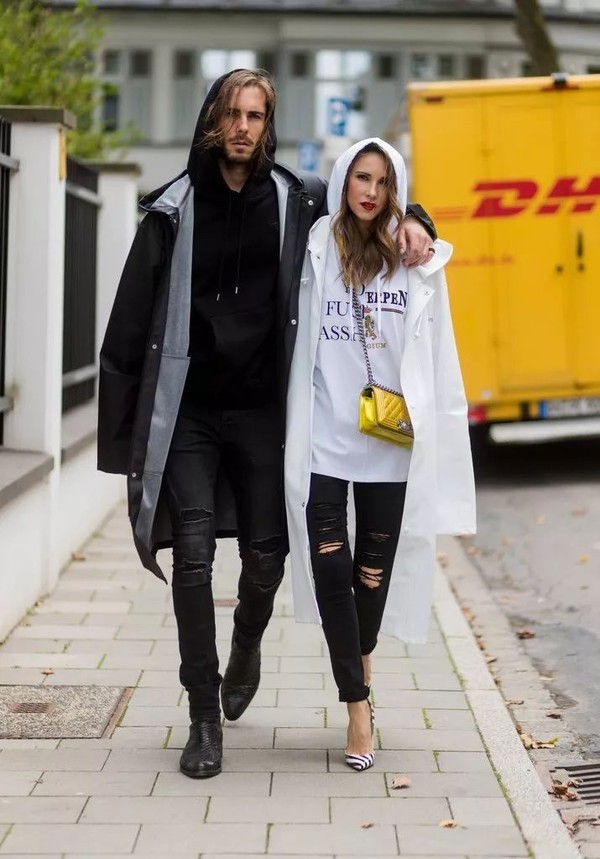 防雨防晒 夏天可以穿的时髦外套了解一下