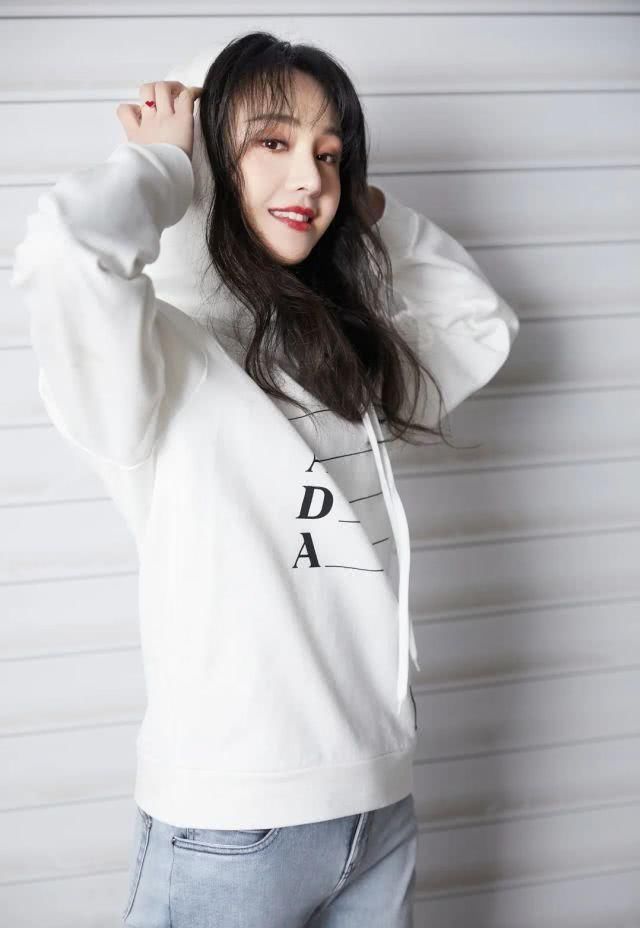  『常有』连帽卫衣常有，可是怎样搭出现代感？你得了解这3点！