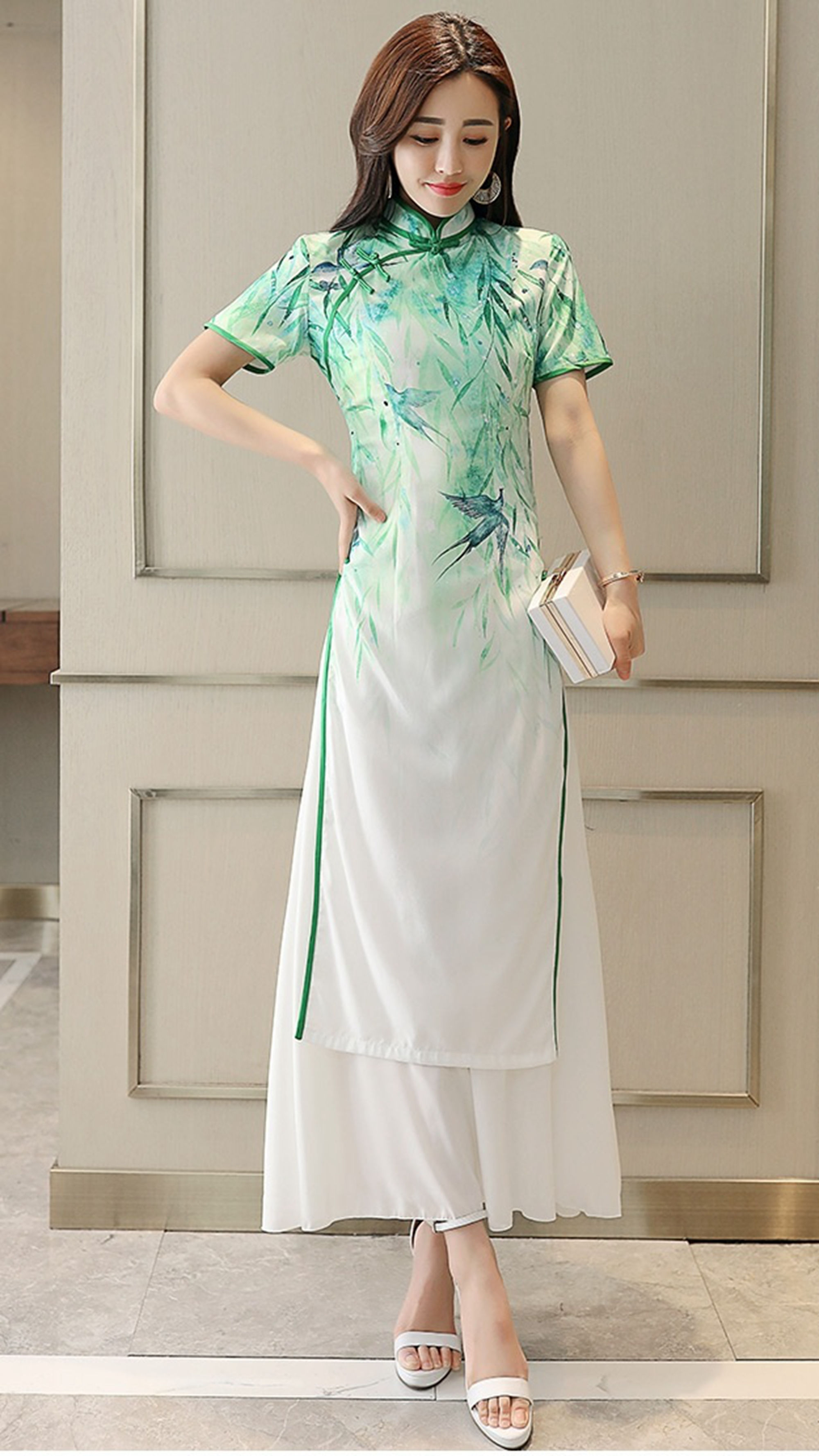 小巧玲珑身材适合穿这款改良旗袍连衣裙,高腰短袖长裙,简约舒适