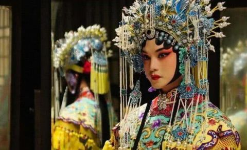  「悲惨」《鬓边不是海棠红》前面有多甜，后面就有多虐，商细蕊结局悲惨