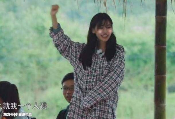 baby到处声称自己属于吃不胖体质，网友:那干嘛要假吃假喝?