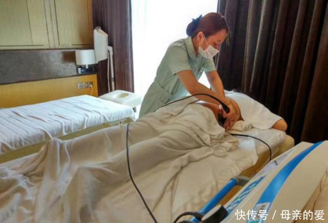  「比生」分娩——从产房出来还远没有结束，护士做这3件事，比生孩子还疼