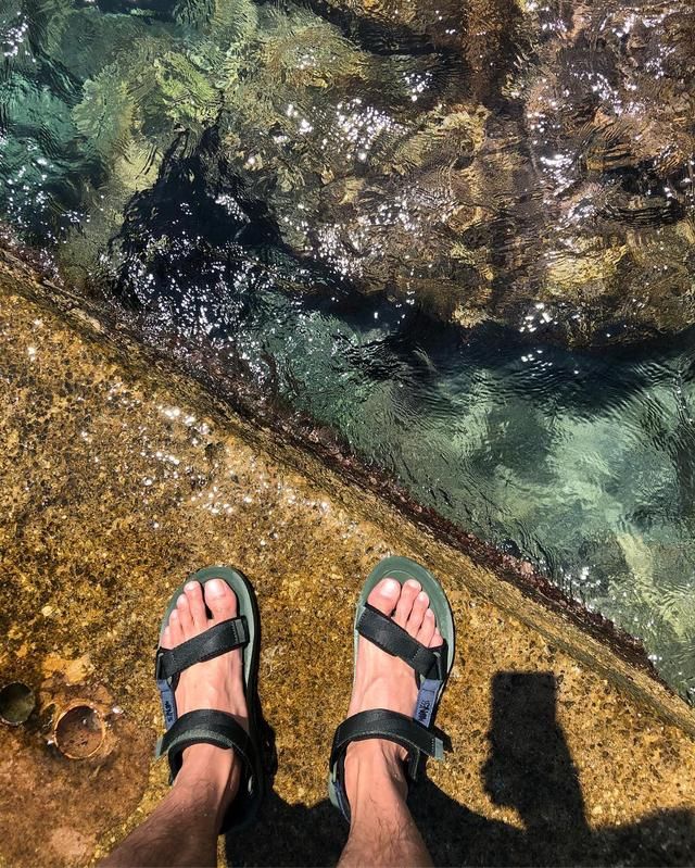 炎热夏季的不二之选！TEVA x MADNESS 联名凉鞋即将发售